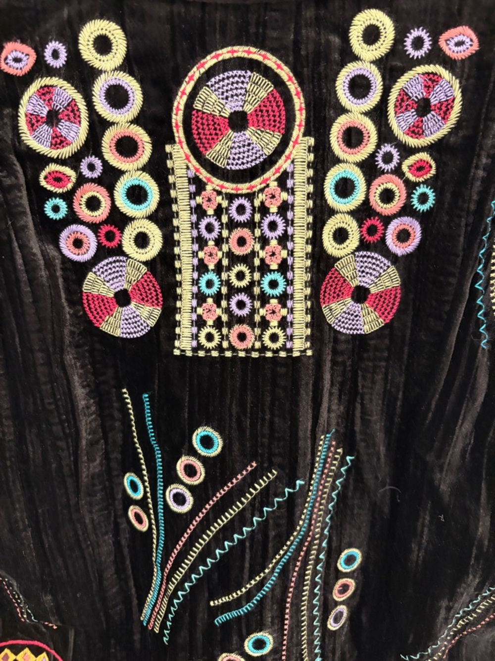 Vintage 90s Coldwater Creek Black Velvet Whimsigoth Embroidered Jacket MP - Picture 12 of 13